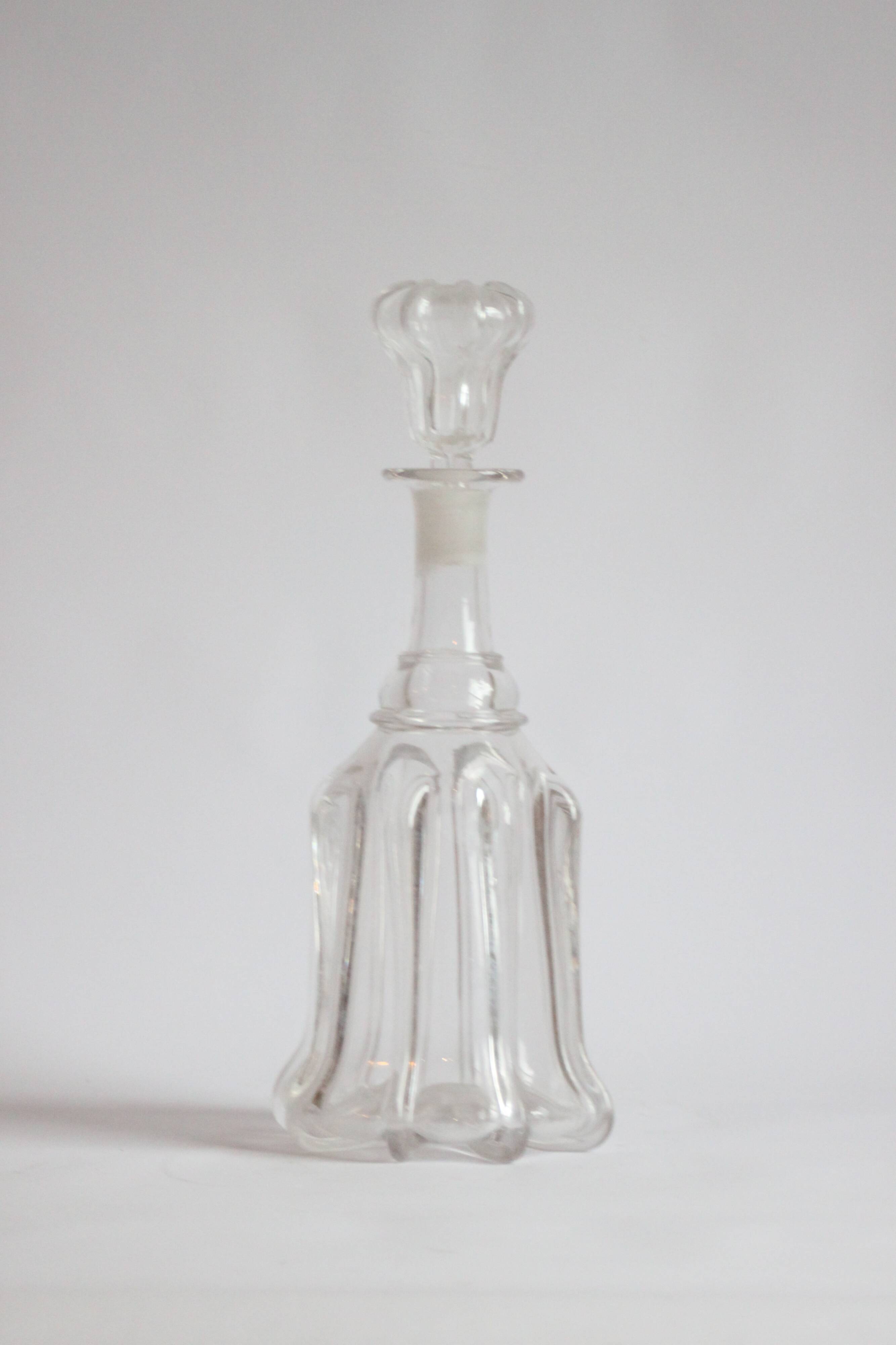 Victorian era bell decanter, UK 19th