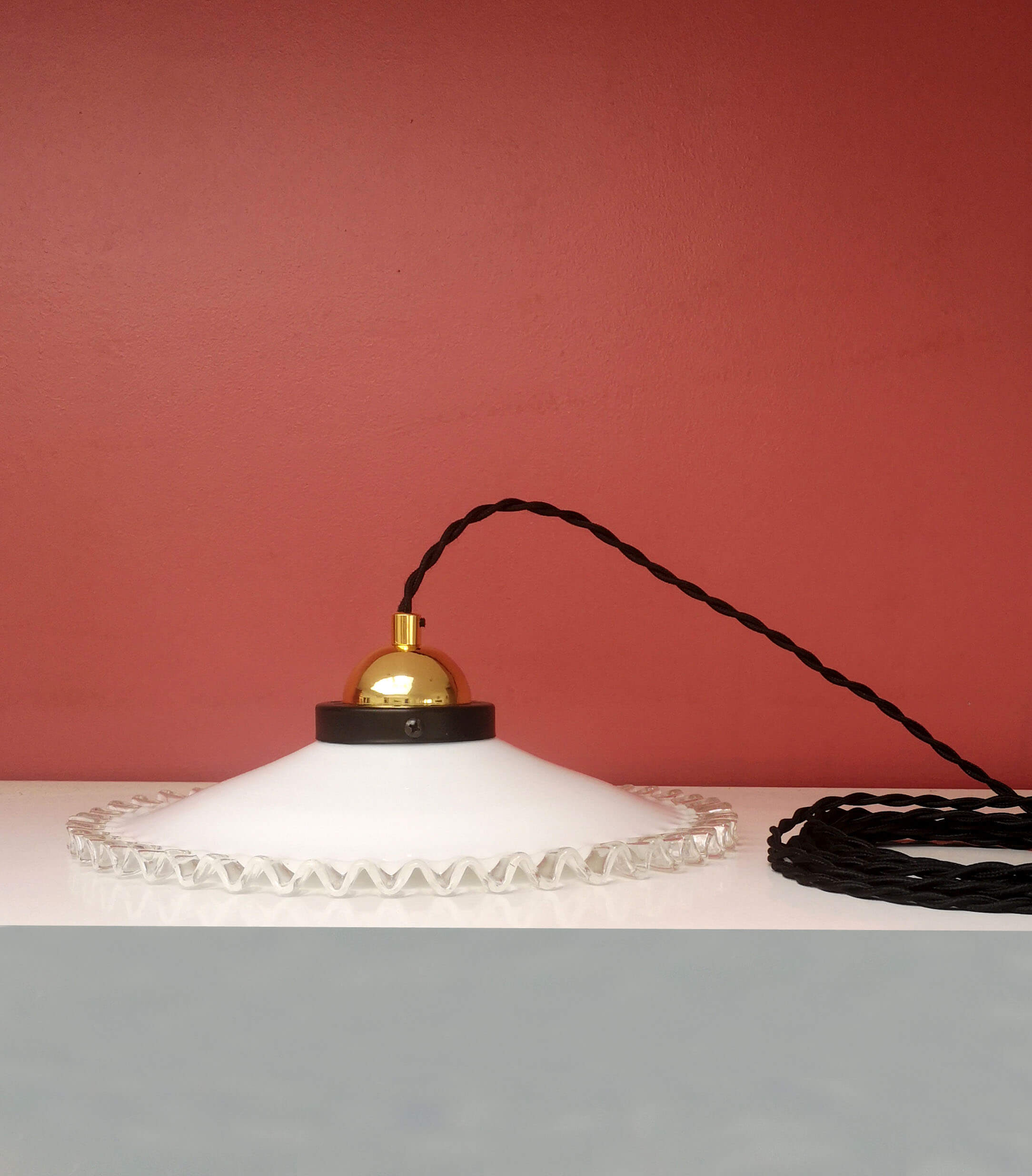 Opaline hanging lamp