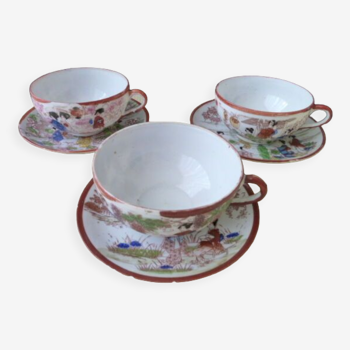 Set of 3 tea cups made of Japanese porcelain