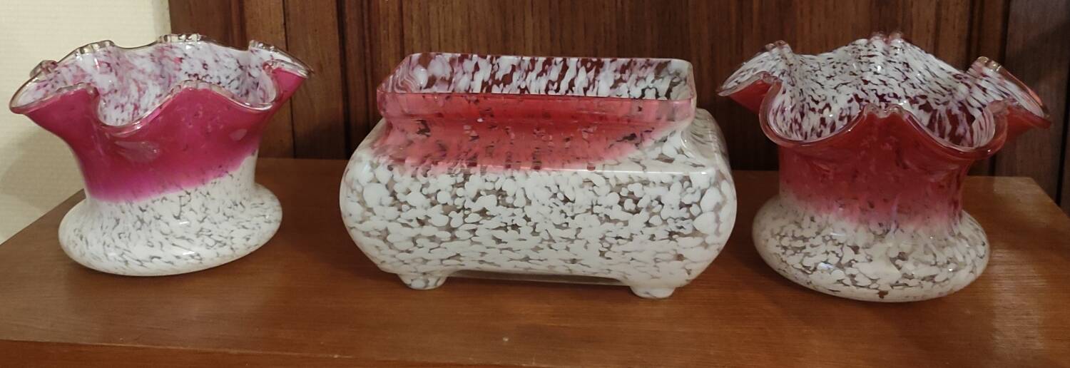 Old planter set and 2 Clichy glass vases