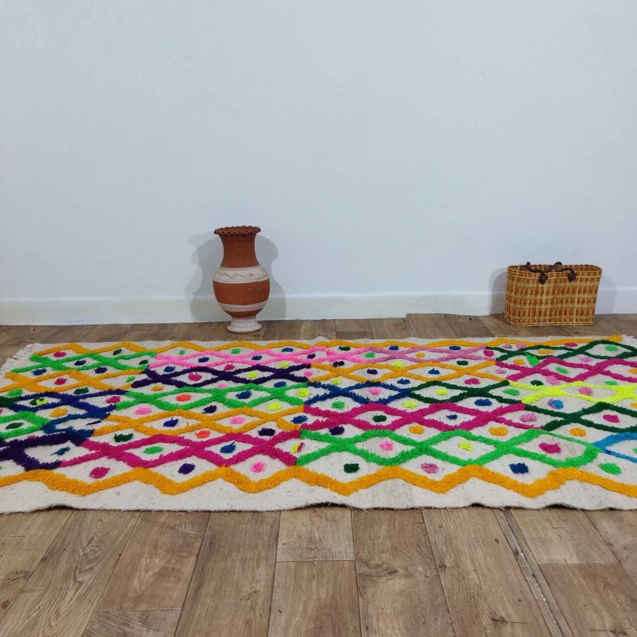 Handmade moroccan berber rug 245 x 133 cm