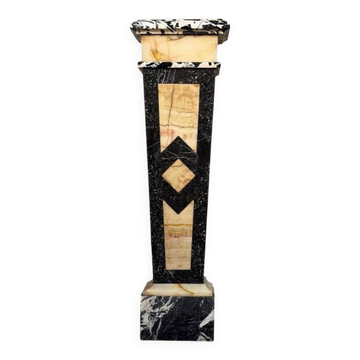 Gaine en marbre grand antique, onyx et gris saint Anne vers 1880