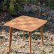 Table d'appoint vintage, plateau damier et pieds compas - Années 50/60