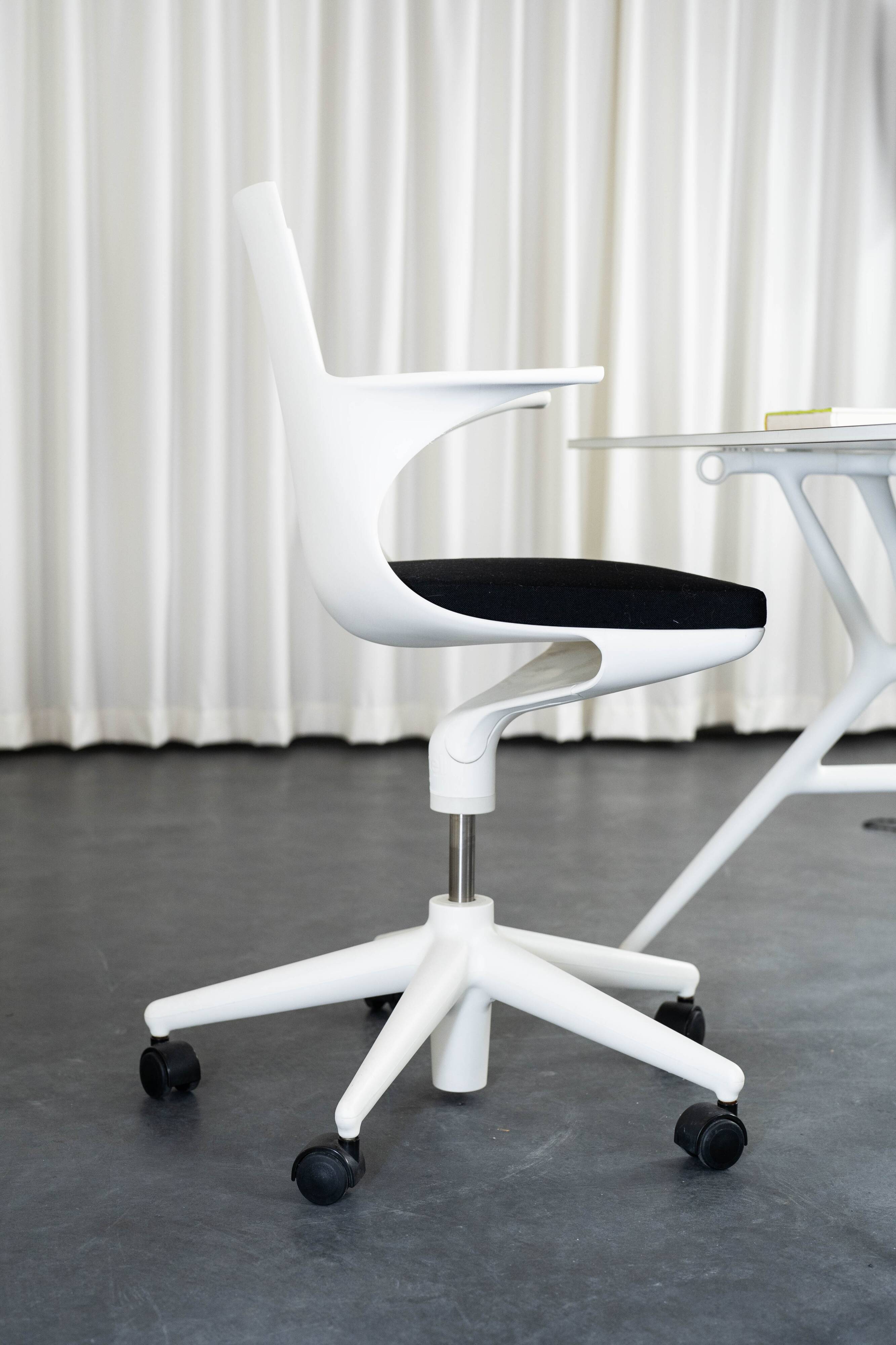 Spoon Chair office chair by Antonio Citterio for Kartell