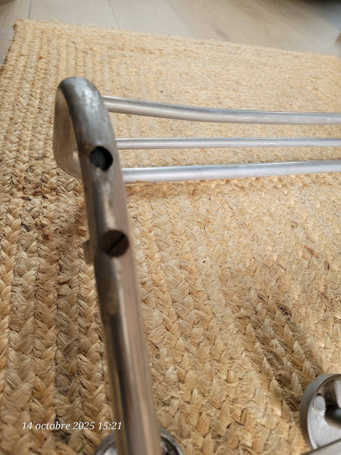 Vintage aluminum coat rack (6 hooks)