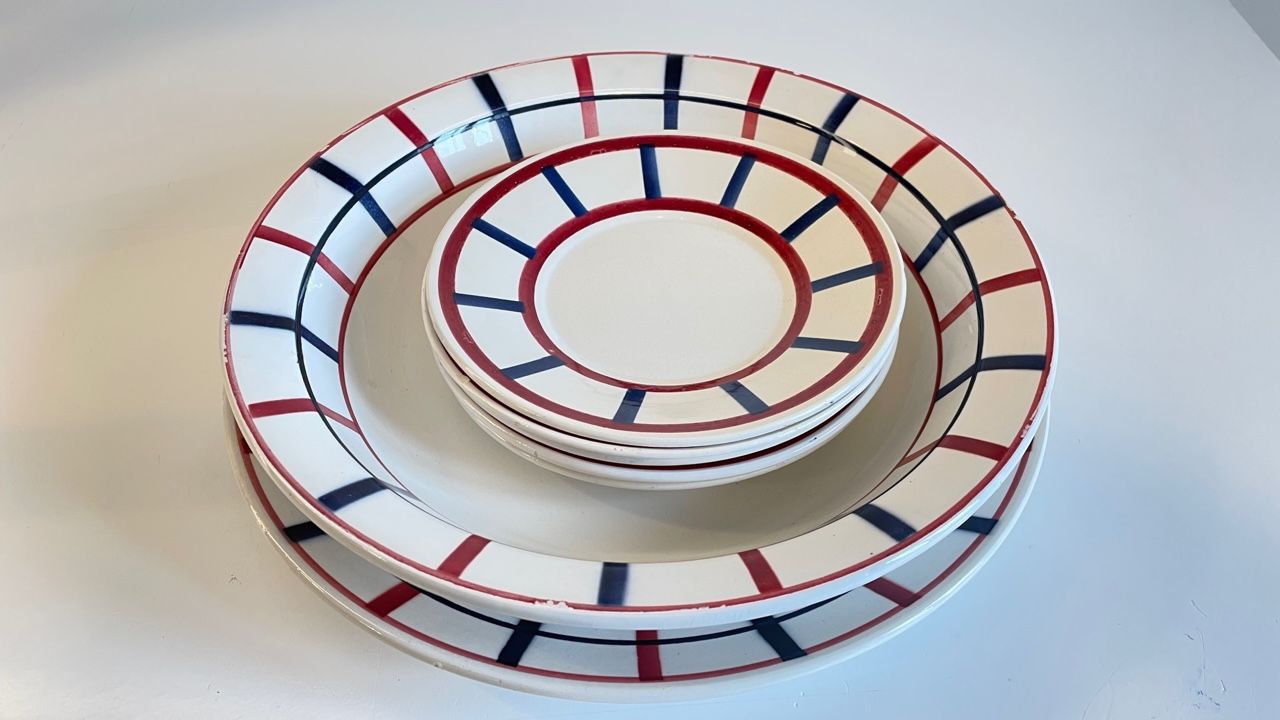 Set of 7 ceramic dishes hbcm béarn france