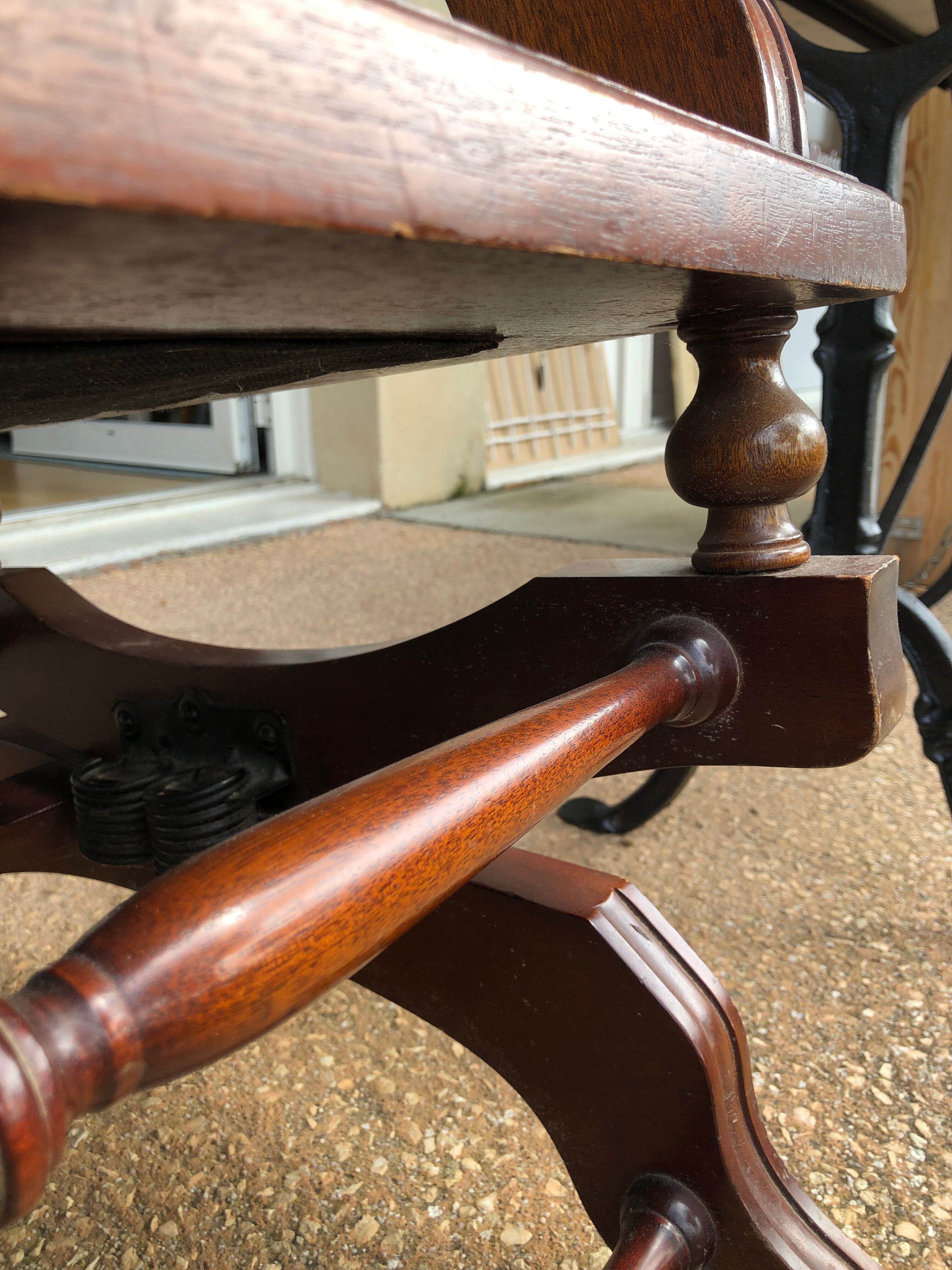 Rocking-chair chesterfield