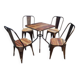 Bistro table with 4 metal chairs and teak