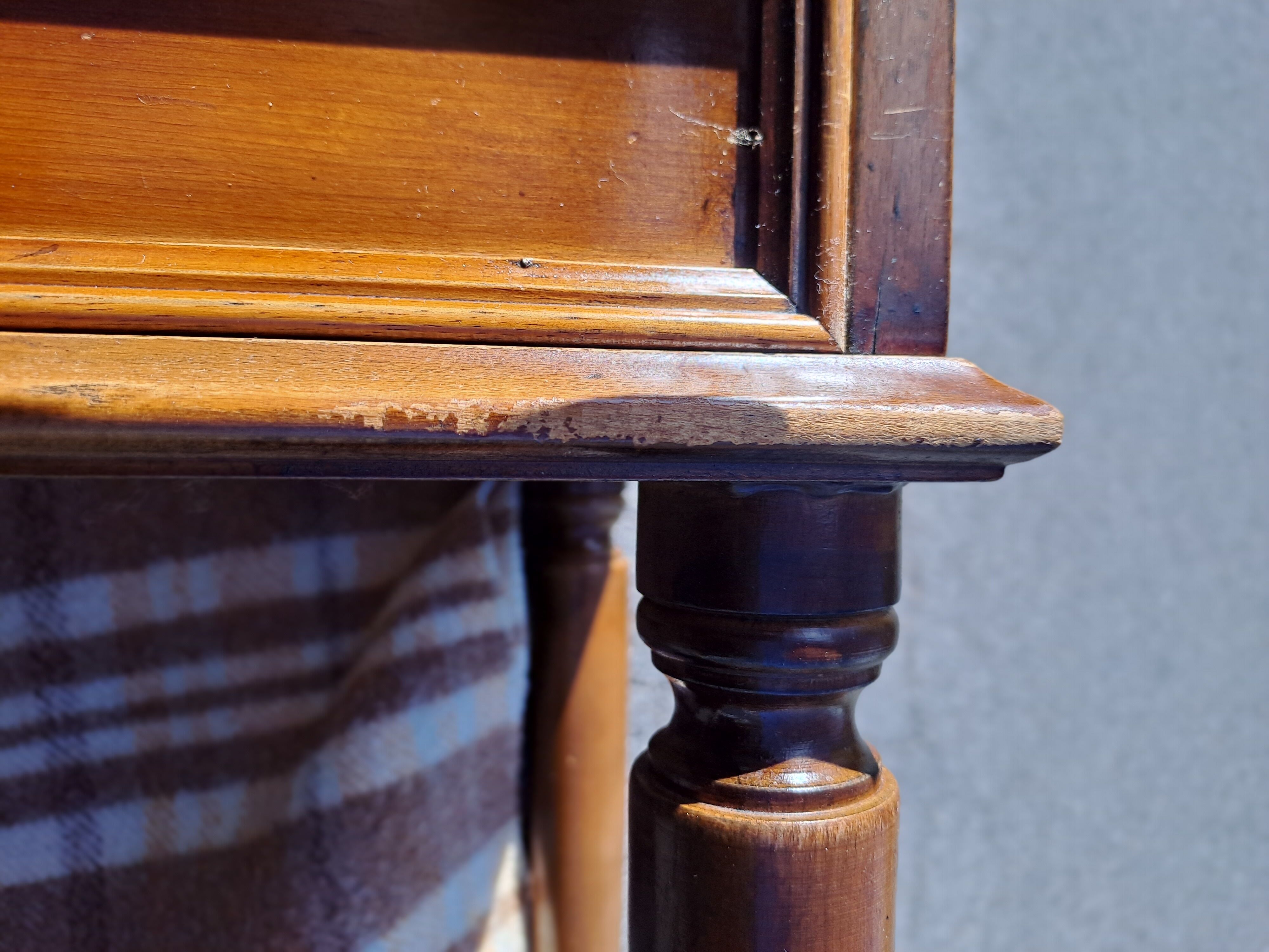 1980s console bedside table in brown varnished wood