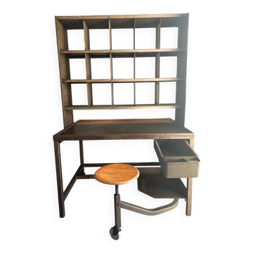 Meuble tri postal avec tabouret