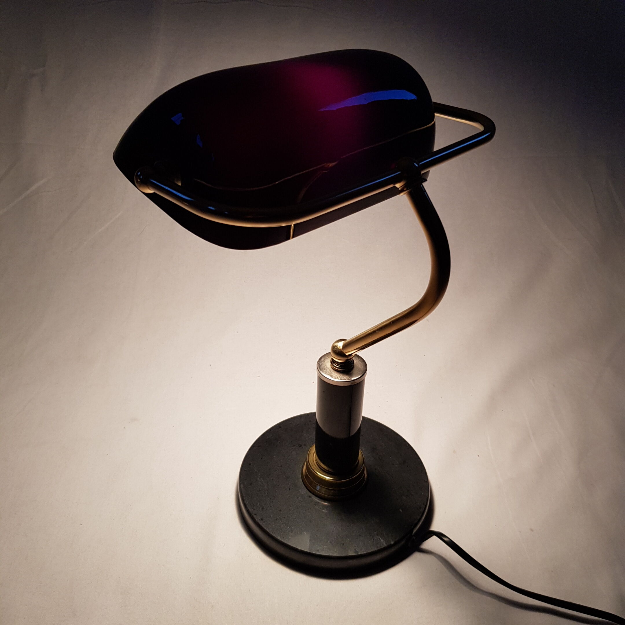 Desk lamp with base stone and black opaline