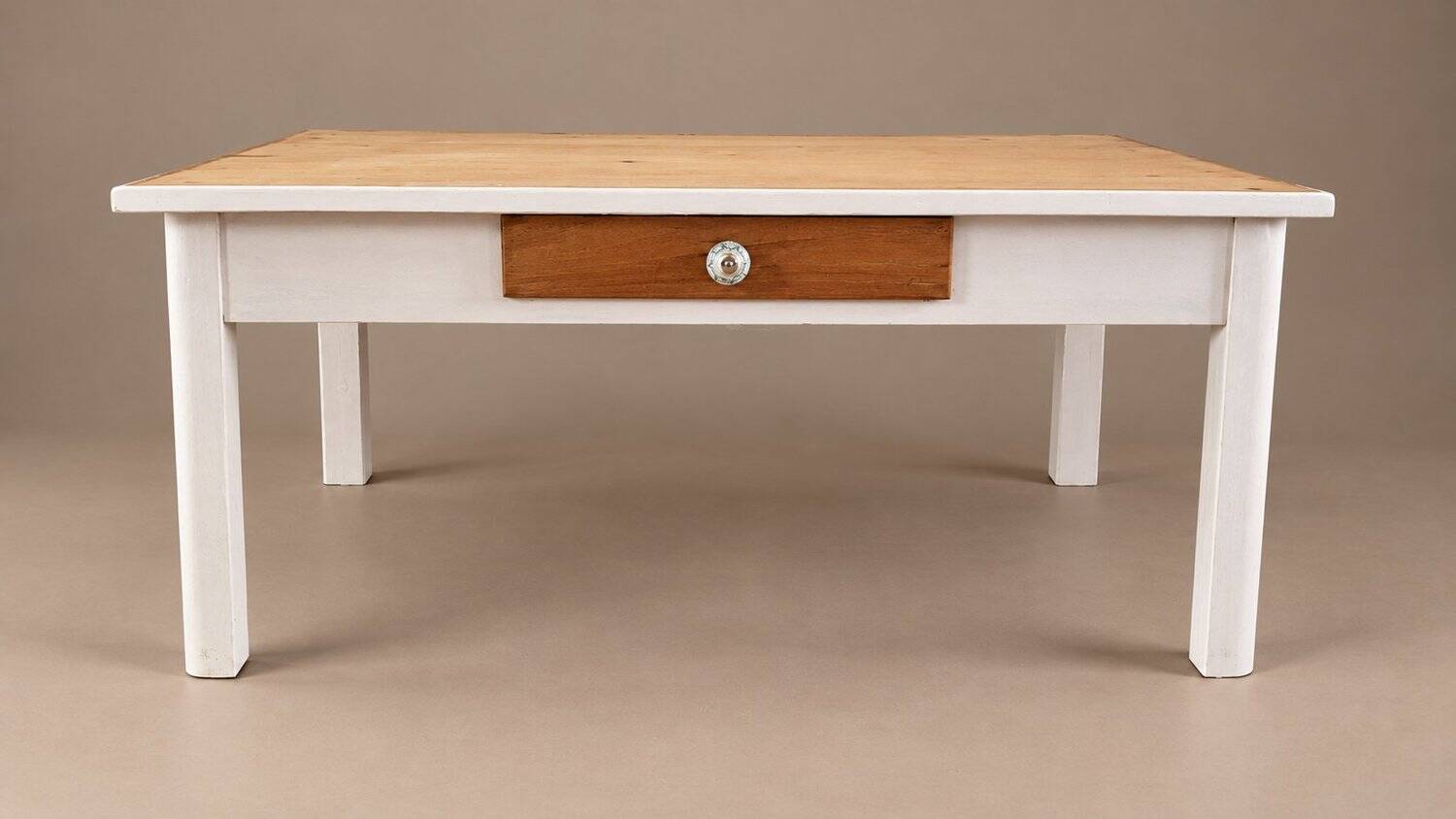 Chic country coffee table, pine wood, drawer with floral porcelain knob.