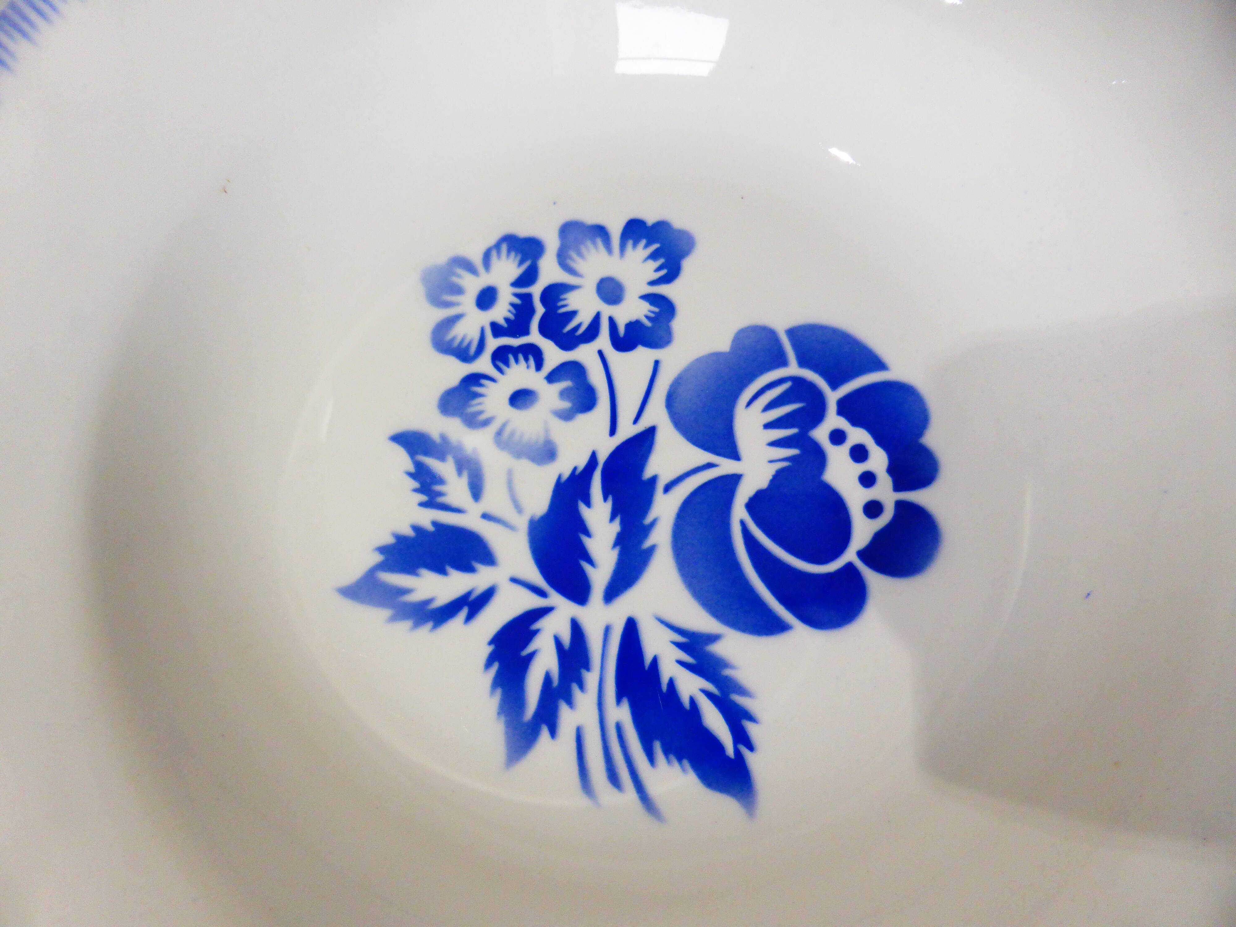 4 hollow plates of Digoin Sarreguemines model Simone 211247