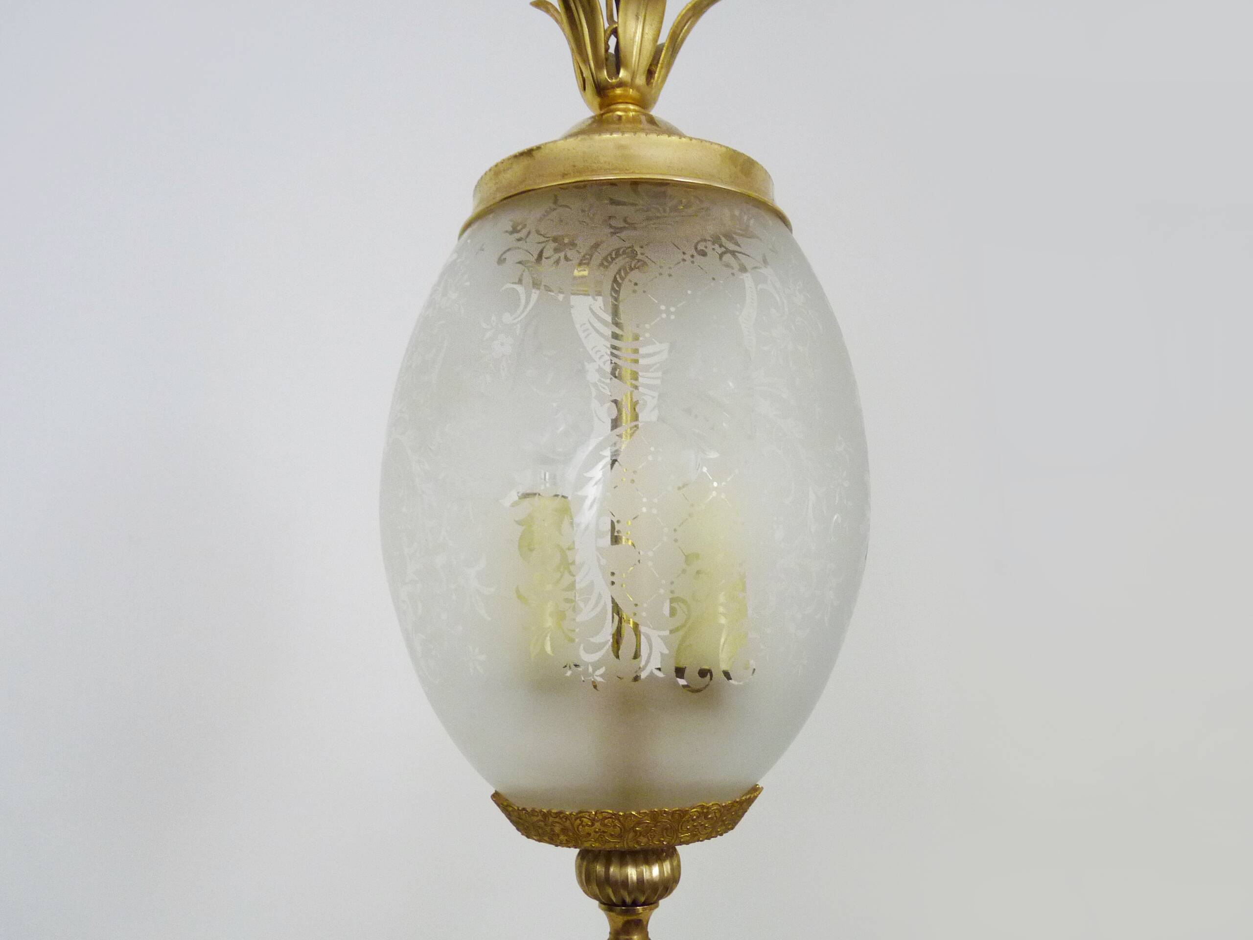Suspension, brass chandelier and engraved glass globe with 2 lights. Louis XV style. 60s