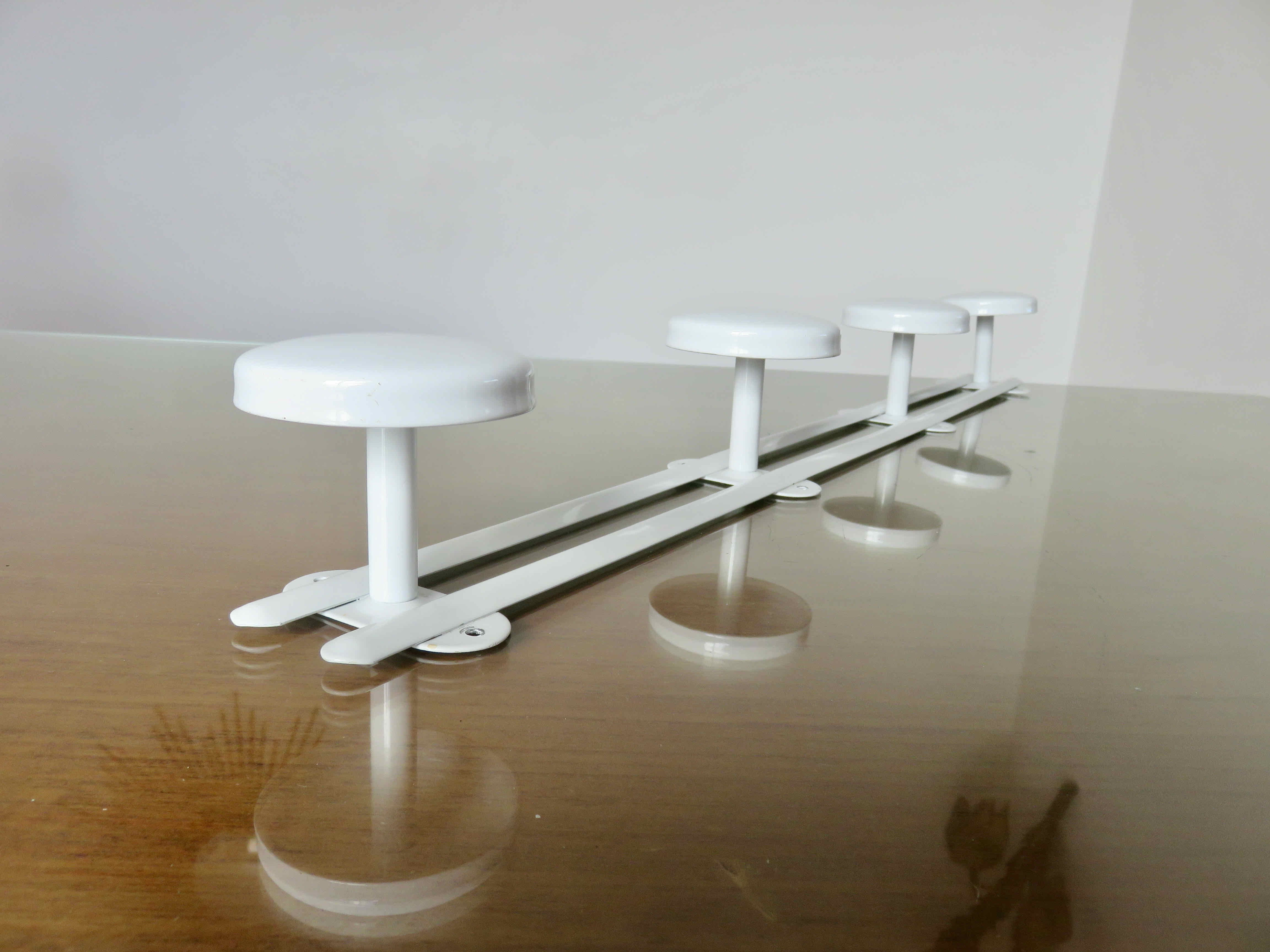 Coat rack in white lacquered metal 70s