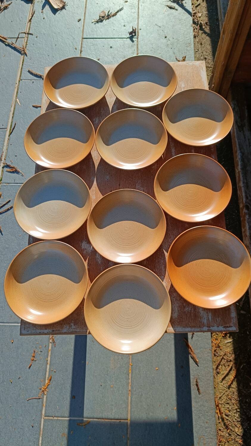 Deep stoneware plate