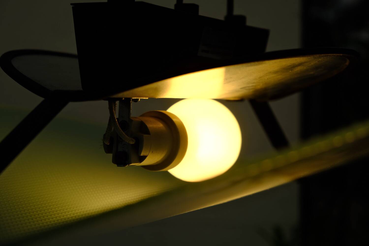 Philips "Tortuga" chandelier in metal and glass, 1980