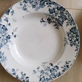 Deep plates (5) in earthenware from Saint Amand and Hamage, Terre de fer, Marie Louise model