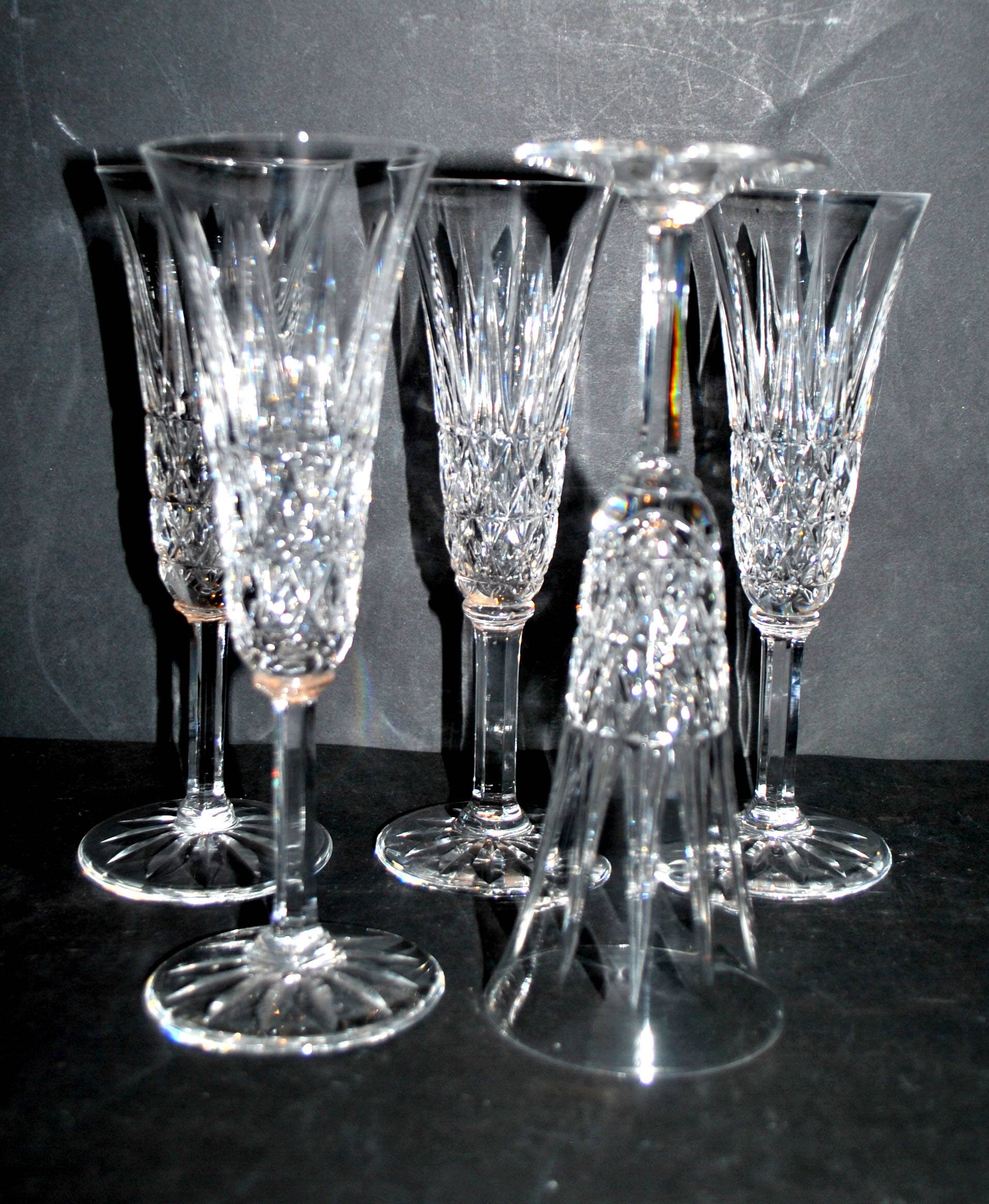 Set of 5 tarn champagne flutes in cut crystal from saint-louis h18.7cm