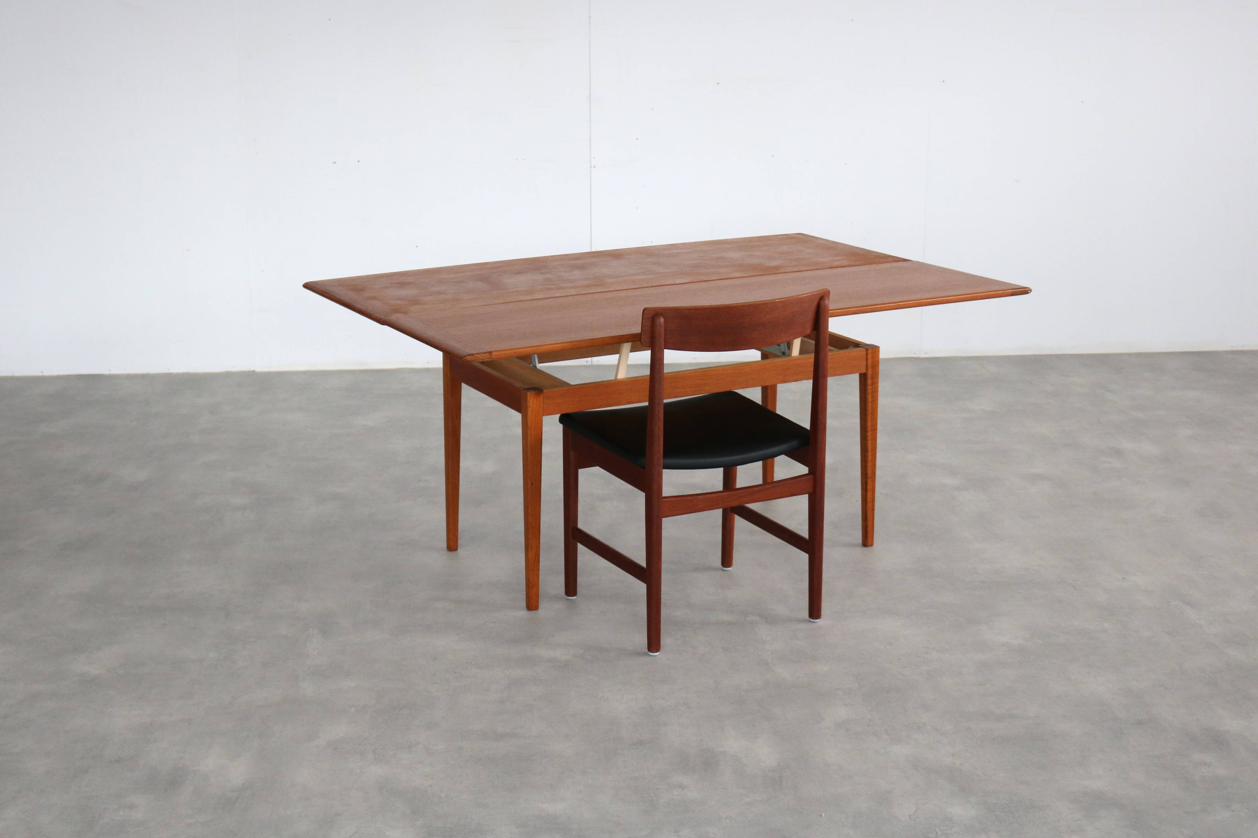 vintage coffee table | dining table | 60s | Sweden
