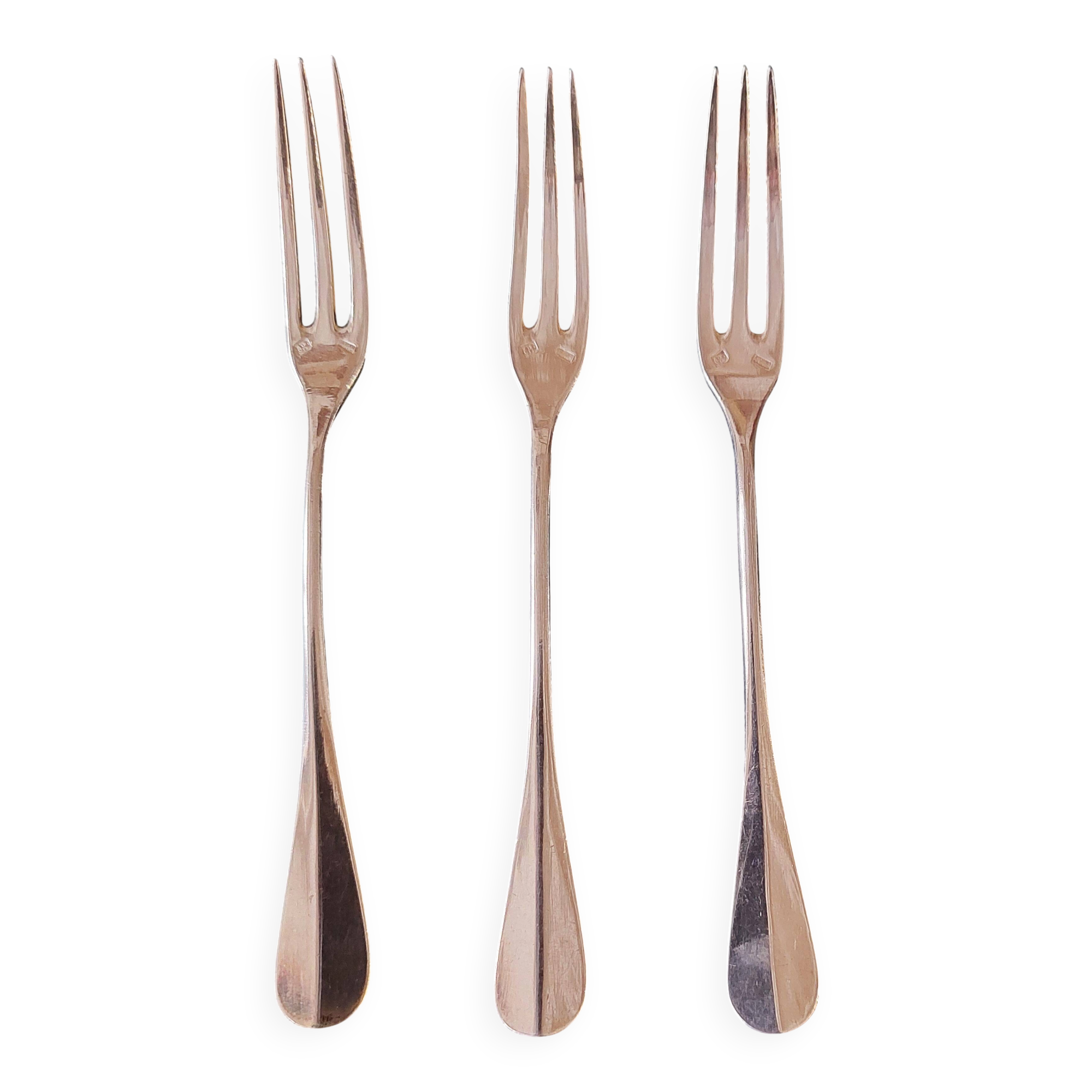 Silver-plated metal dessert forks, Cailar Bayard hallmark, set of three