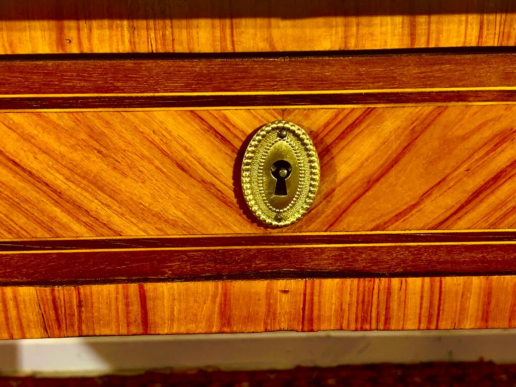 Louis XVI style desk, rosewood and violet wood