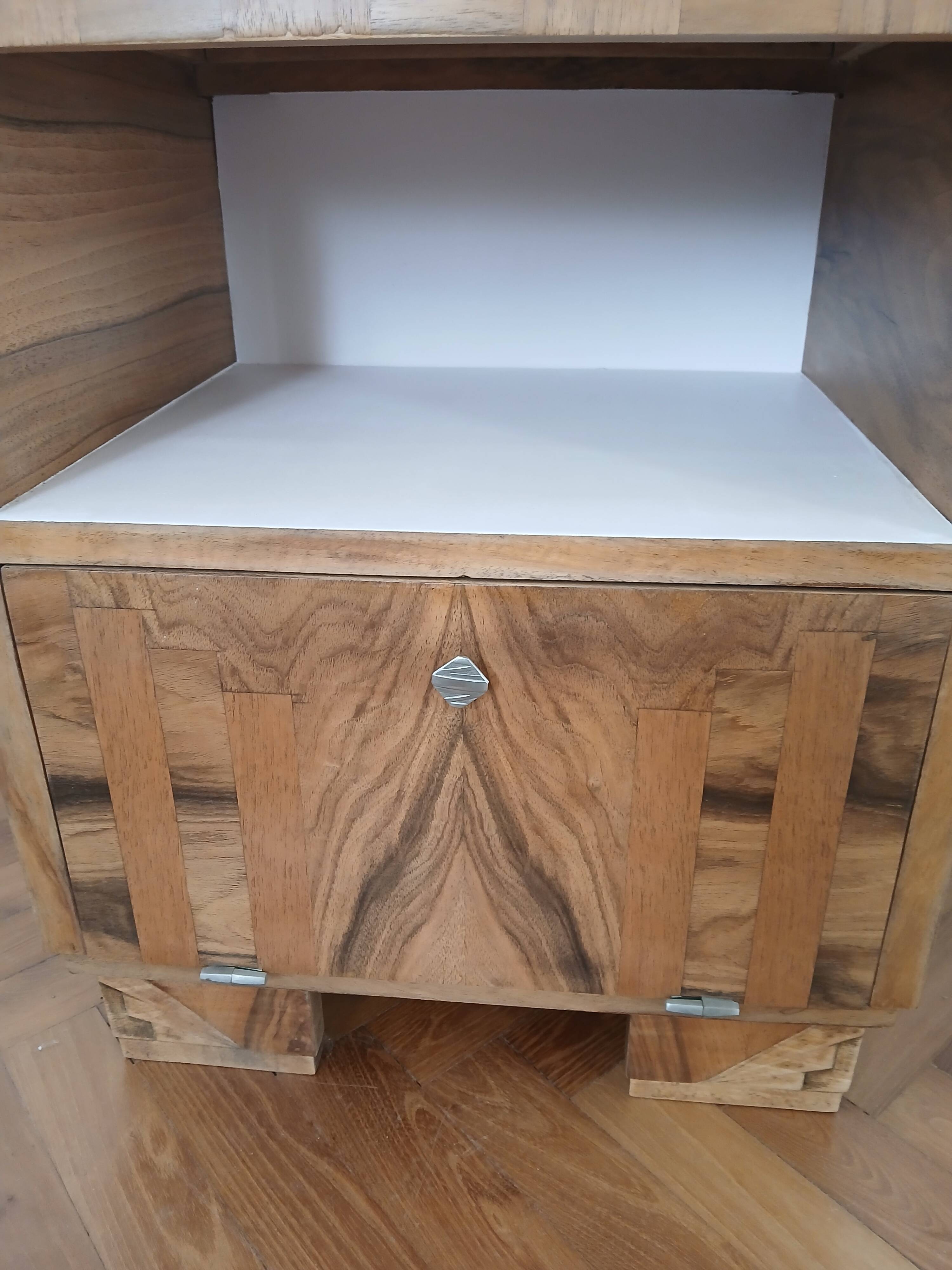 Table de chevet vintage rose marqueterie chêne