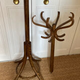 Baumann parrot coat rack