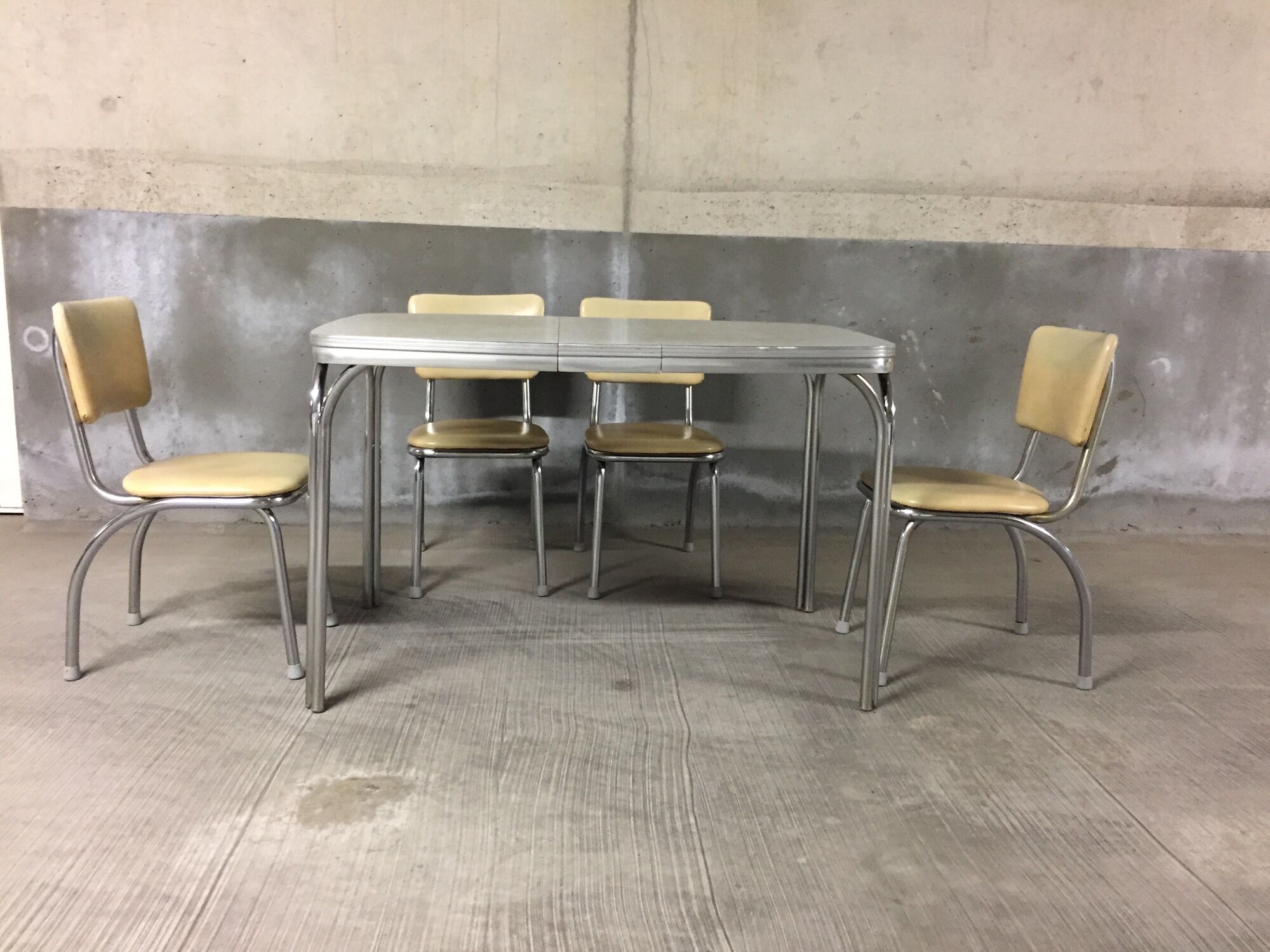 Table formica et chaises par American Fixture, 1950
