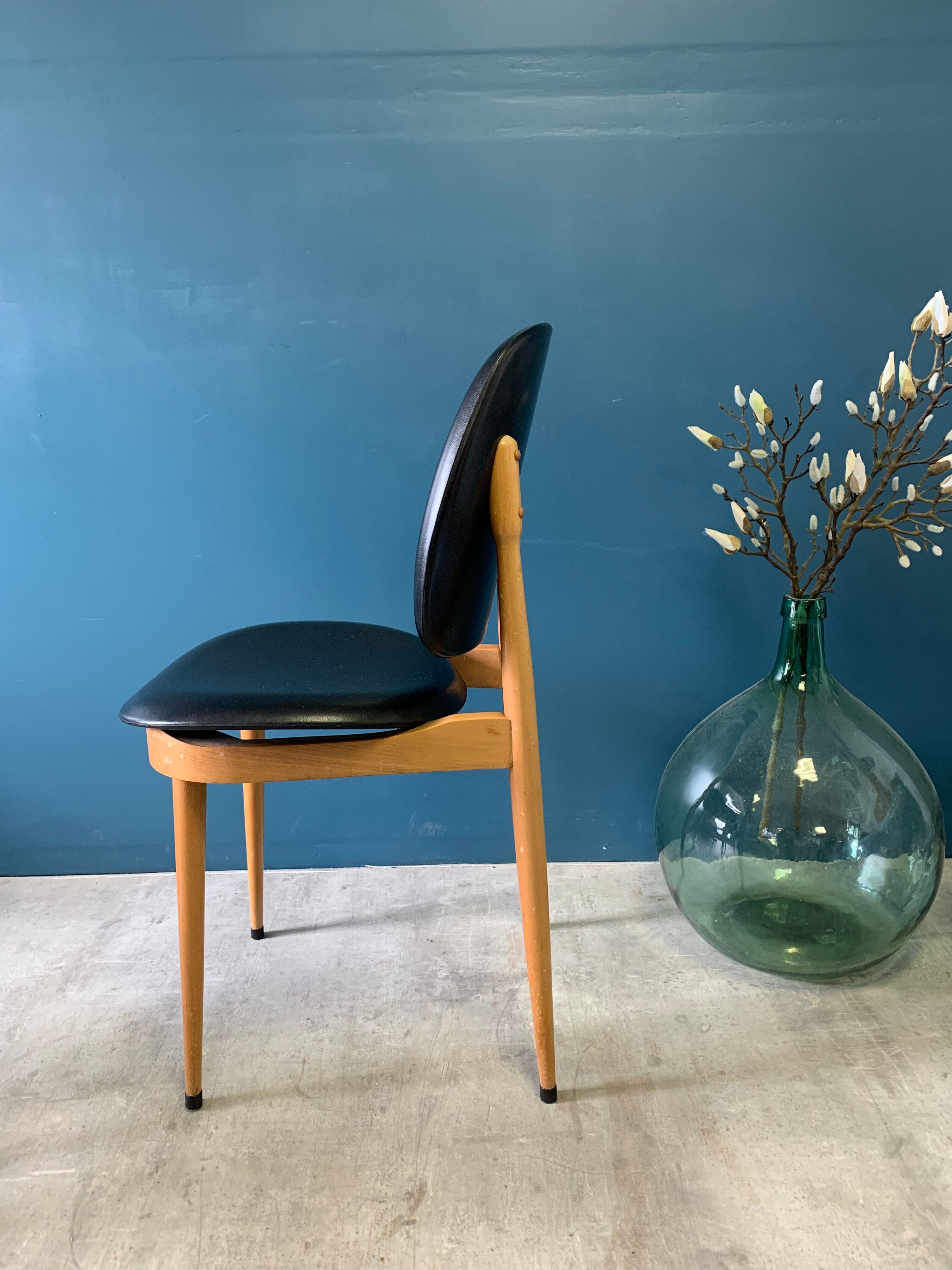 Pair of "Pegasus" chairs from Baumann