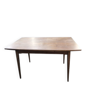 Table de salle à manger