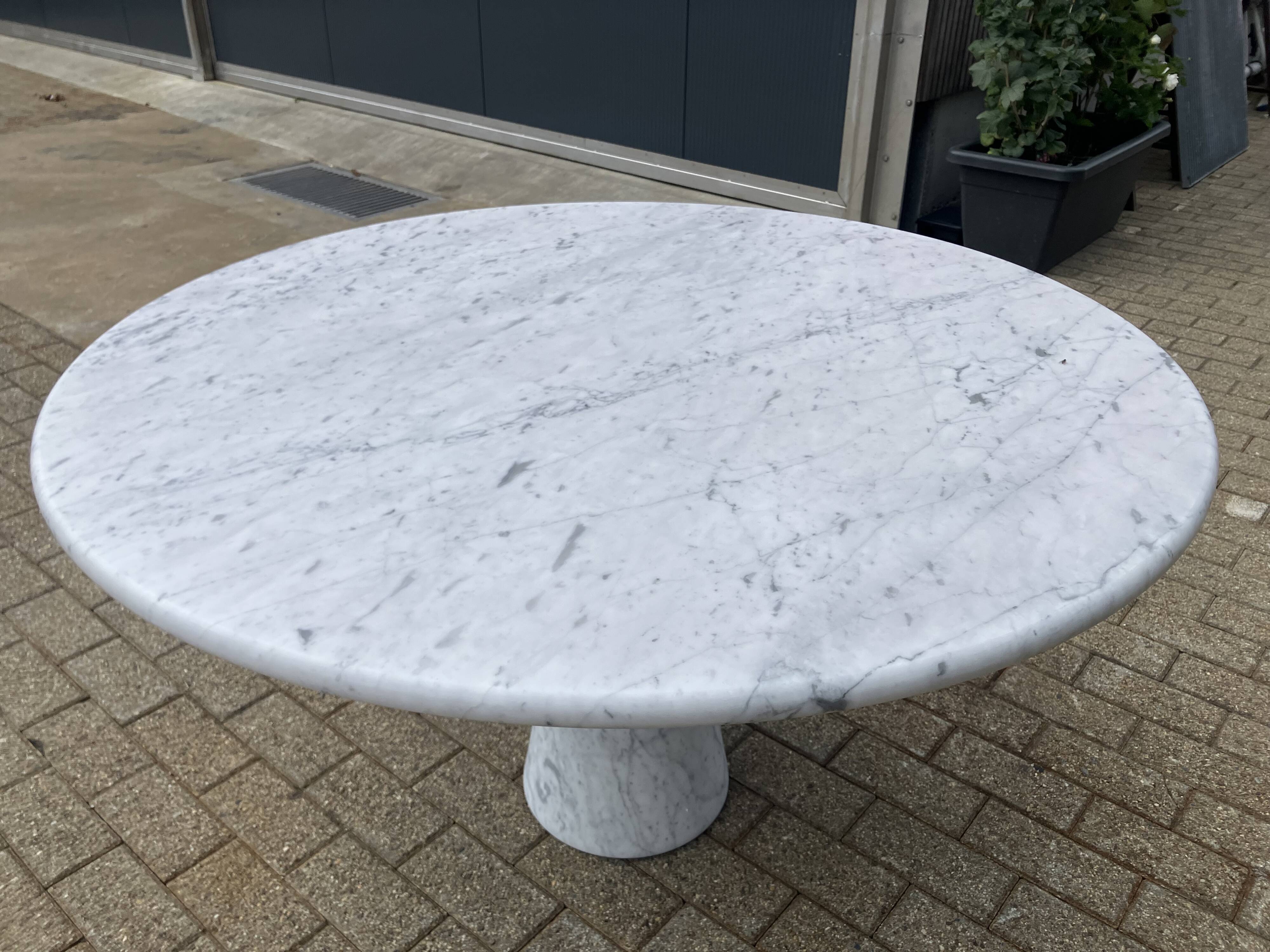 Angelo Mangiarotti M1 eettafel Skipper Carrara marmer 130cm