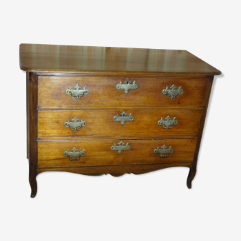 Chest of drawers late eighteenth in light mahogany