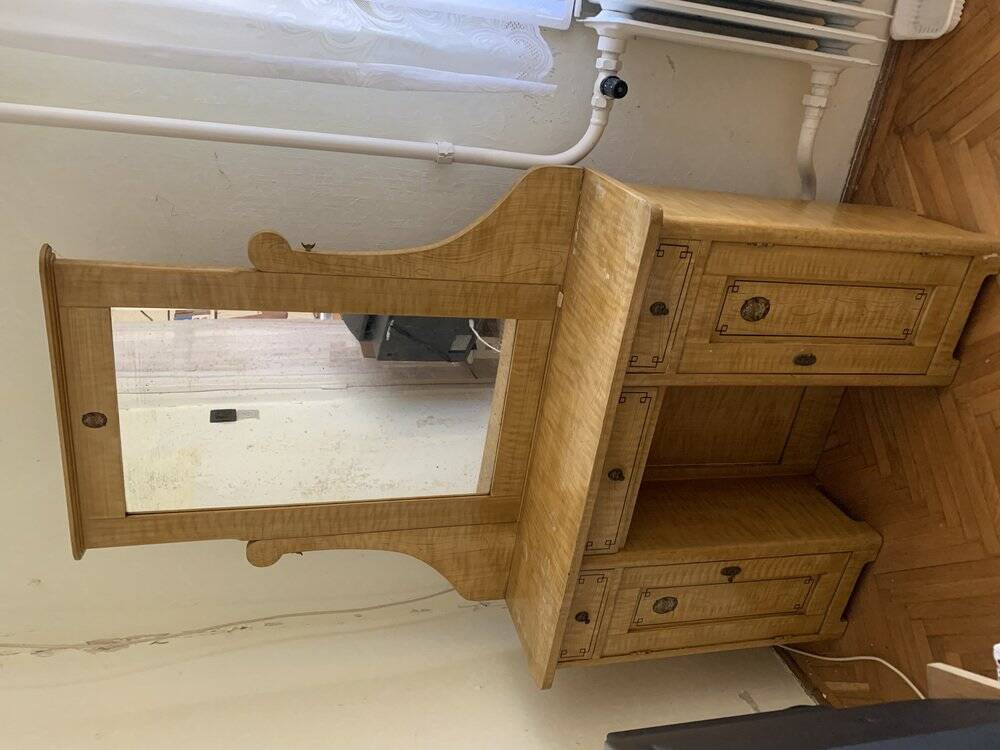 Hand-painted brown wooden dressing table with integrated mirror — early 20th century