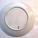 Small plate with yellow lilies, signed VBS Schramberg