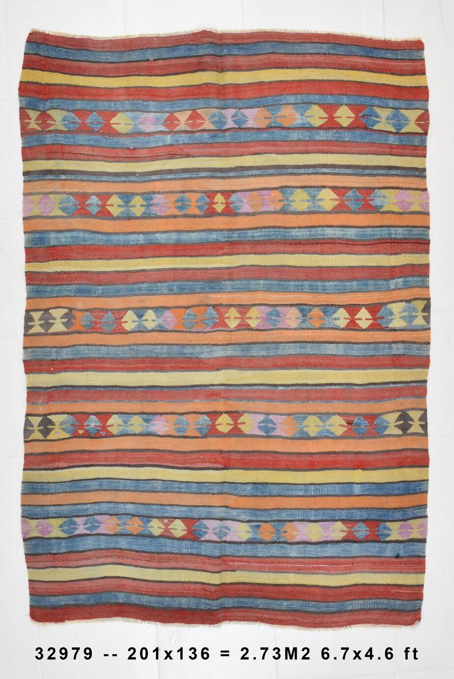 4x7 Handmade Wool Turkish Vintage Kilim Rug, 136x201Cm SK 32979