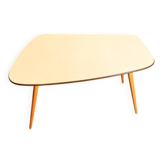 Table basse forme libre