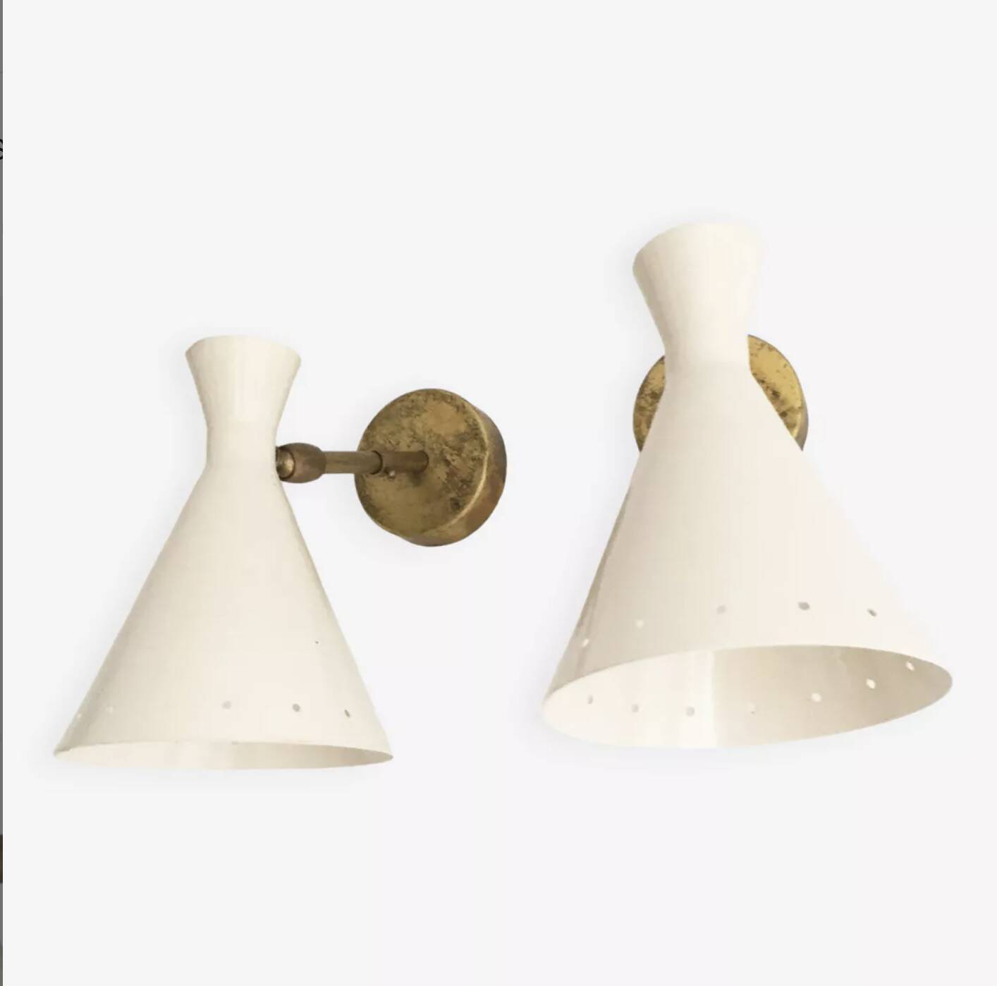 Pair of Italian wall lights in brass and lacquered iron, 1950s design