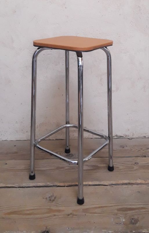 High chrome and skaï stool