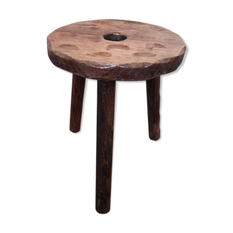 Tabouret de traite tripode bois foncé vintage