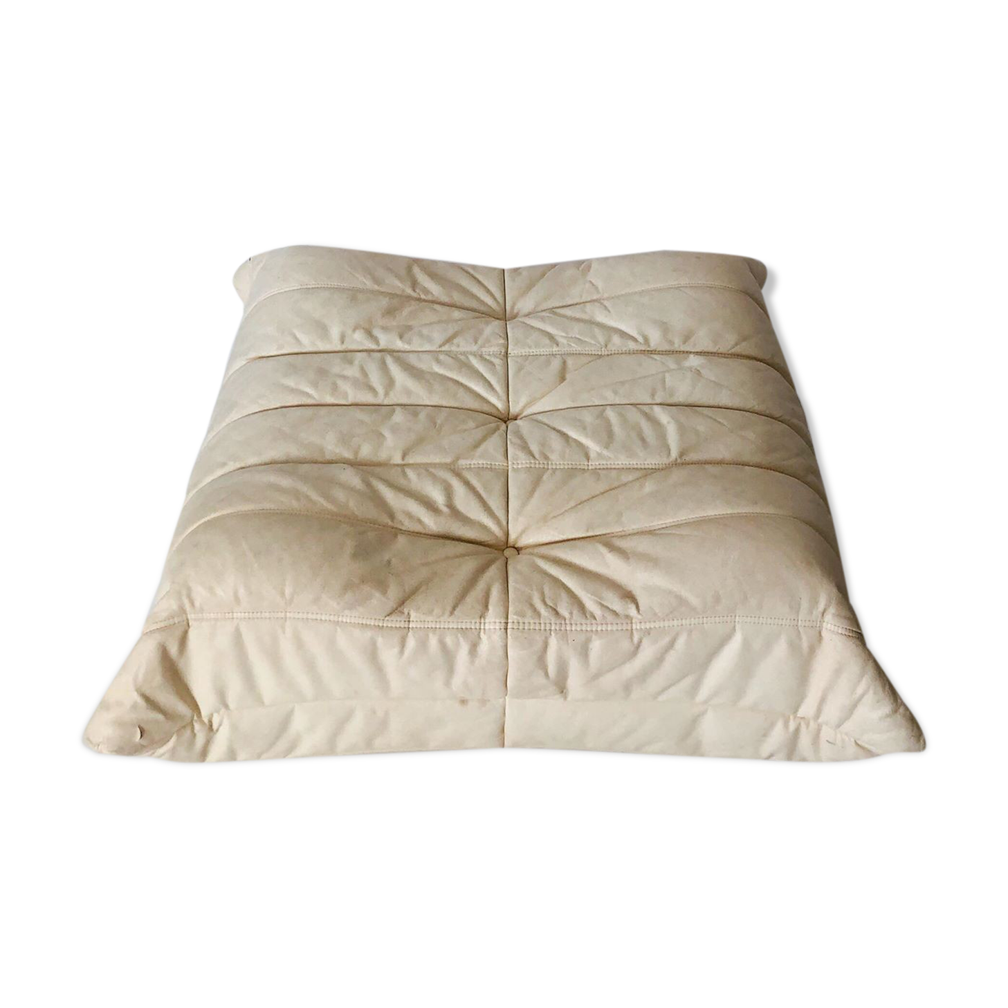 Pouf Togo by Michel Ducaroy for Ligne Roset