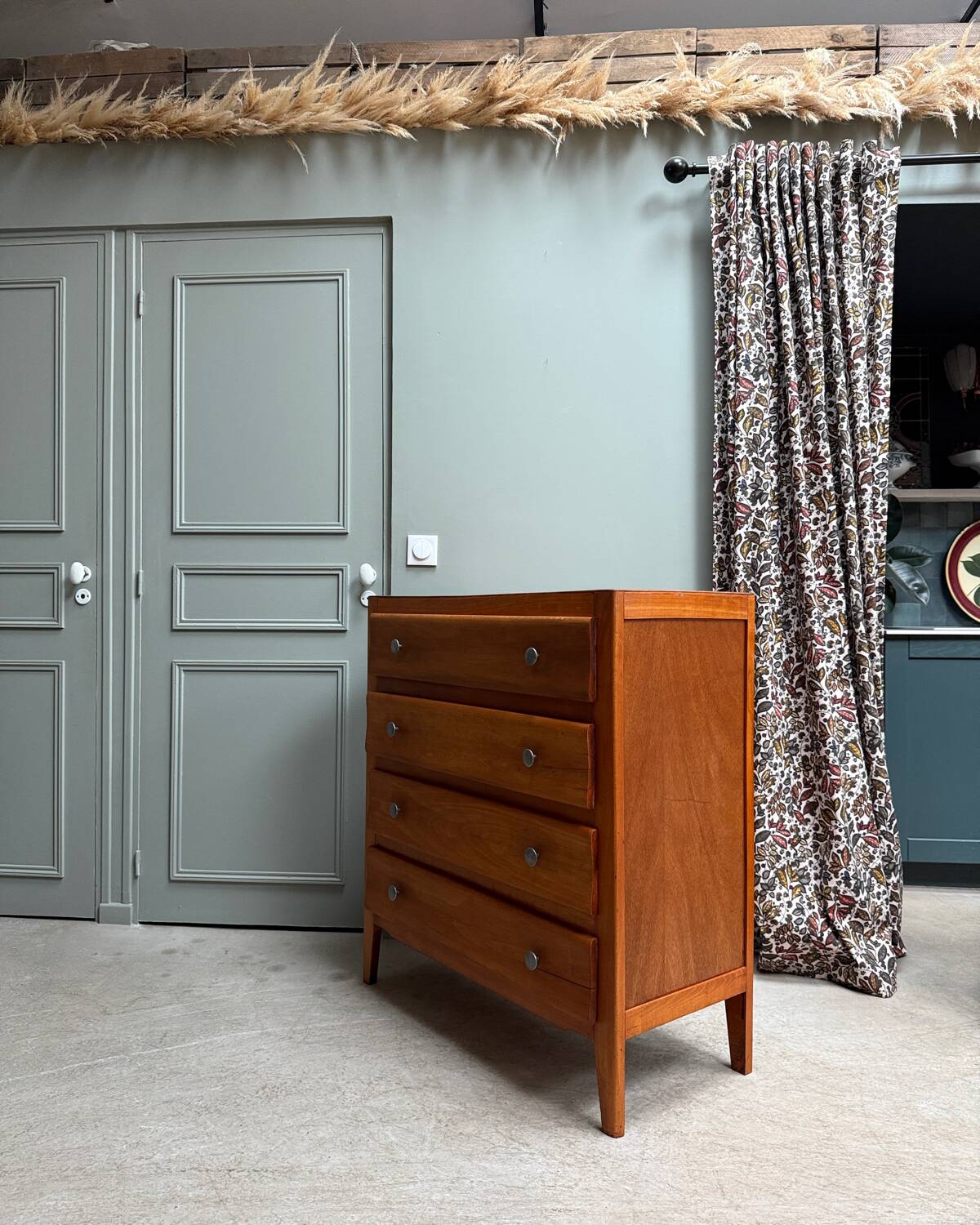 Vintage 1970s commode (renovated)