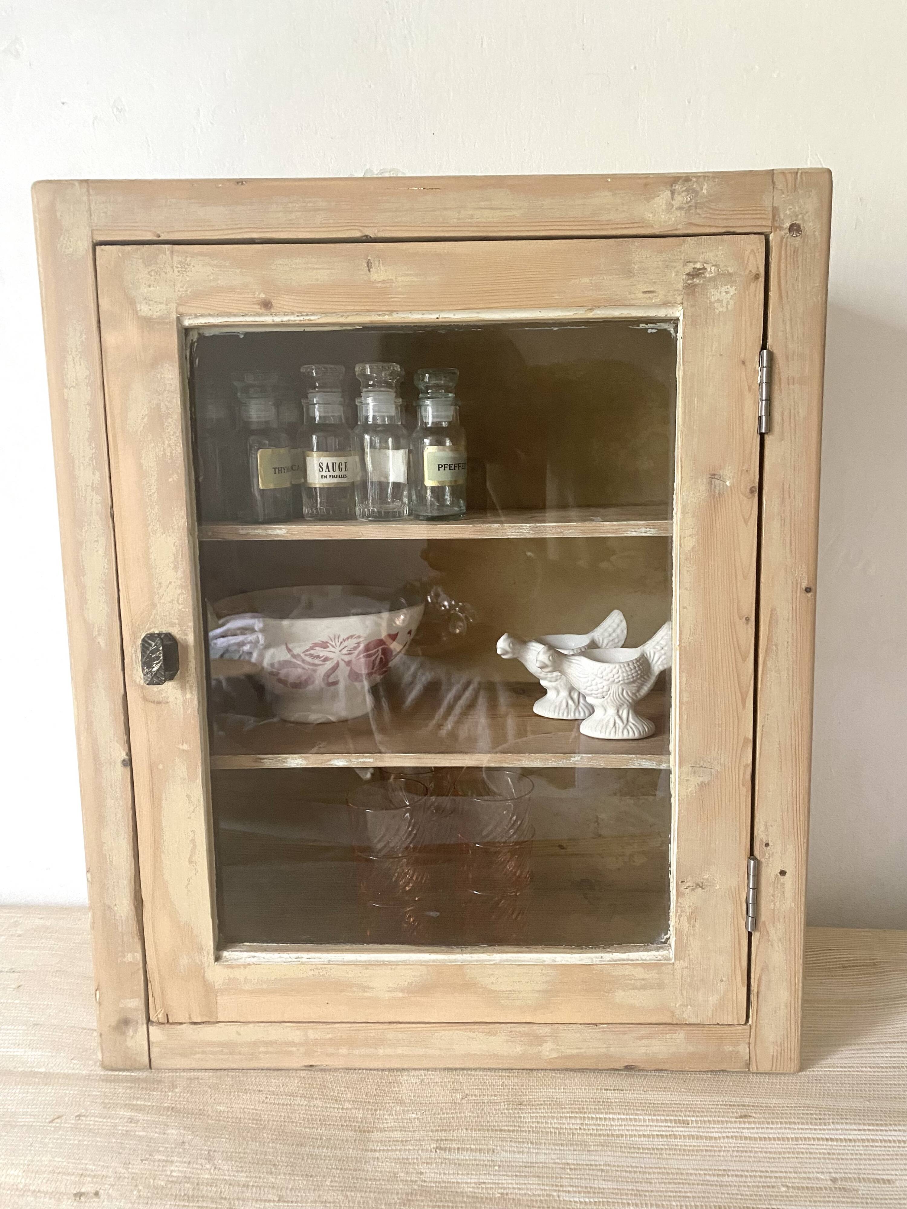 Armoire murale , vitrine à suspendre
