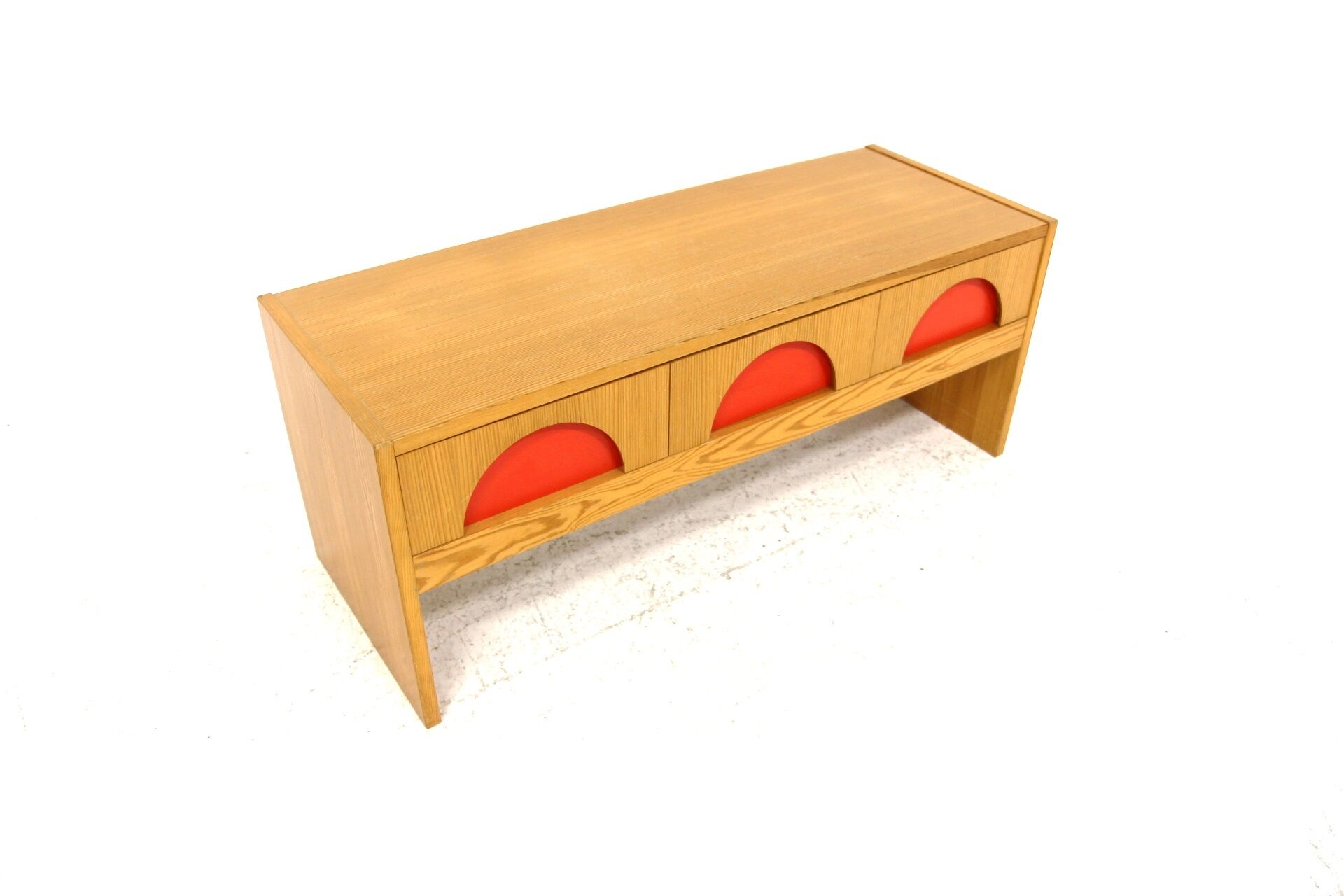 Scandinavian pine bass chest of drawers, Sweden, 1960