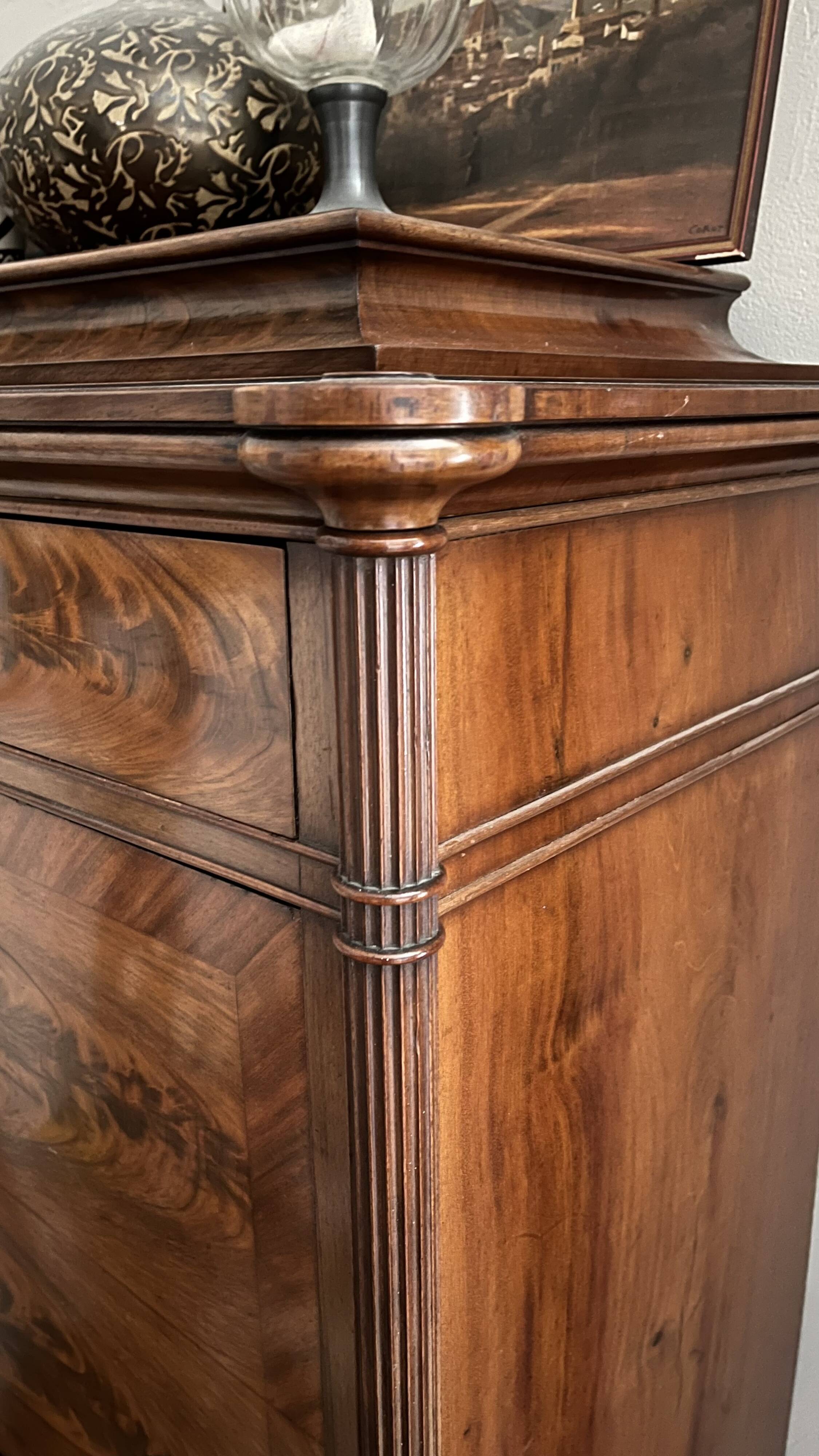 George III flap-top secretary in flamed mahogany, late 18th century