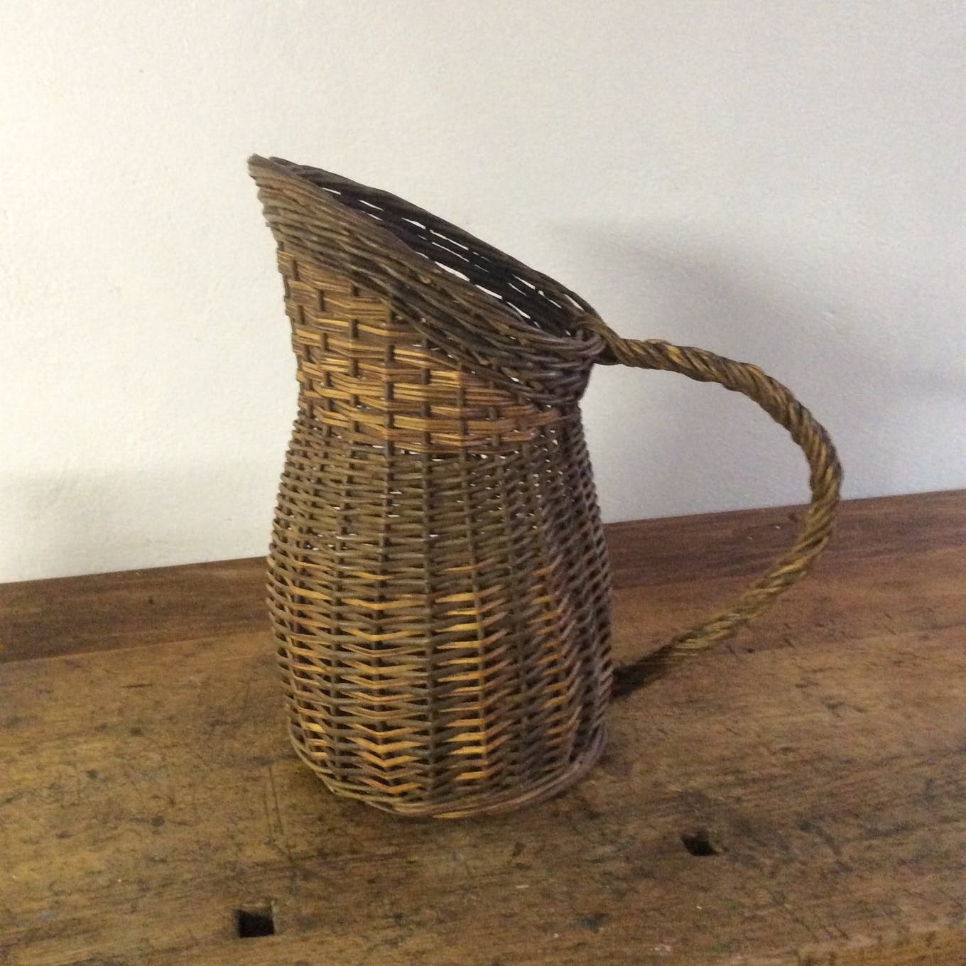 Umbrella door or wicker basket