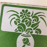 enamelled flower plate 20x20cm