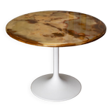 Onyx side table with tulip base