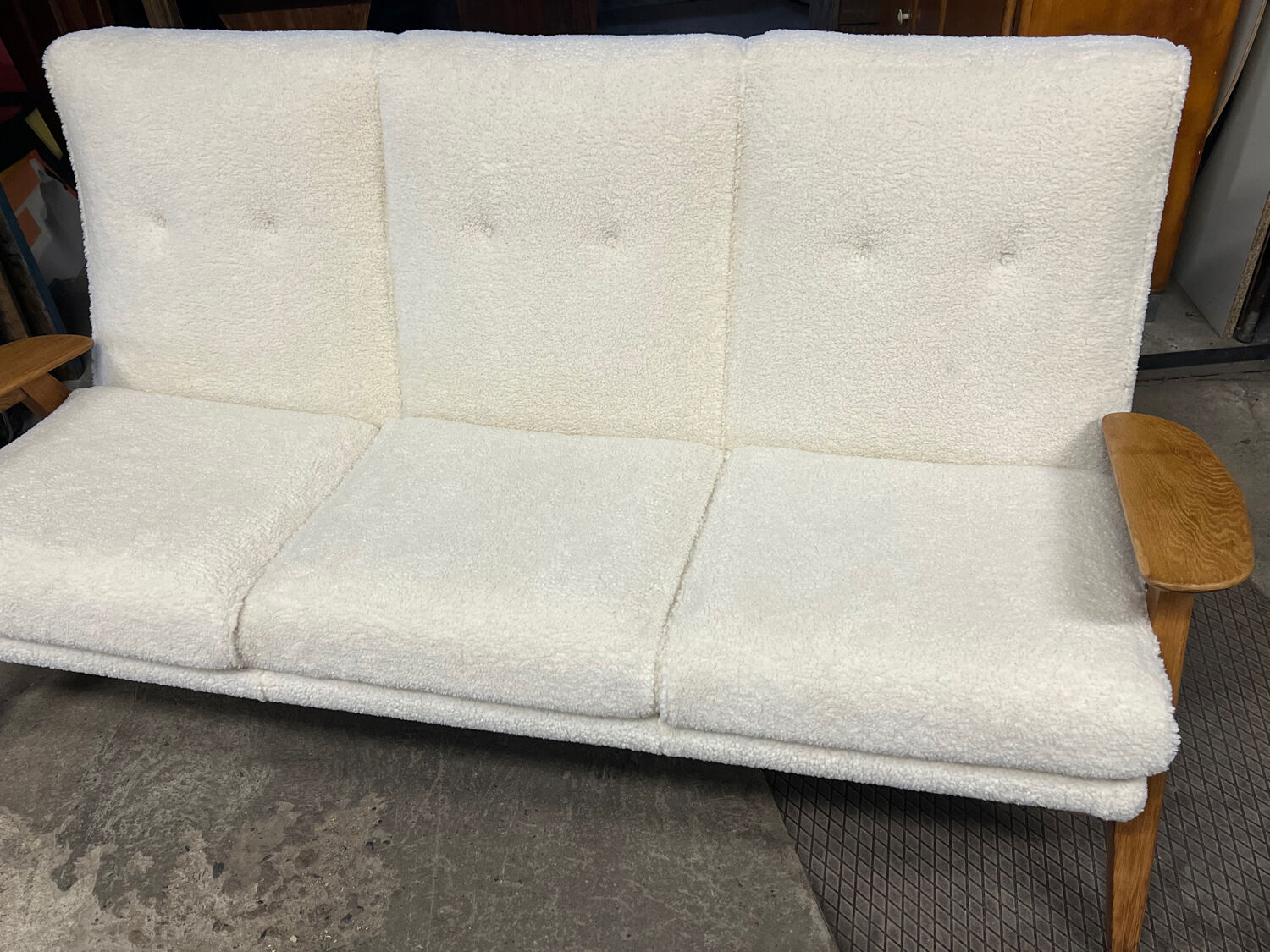 Canape SK 640 Design de Pierre Guariche Steiner année 1950