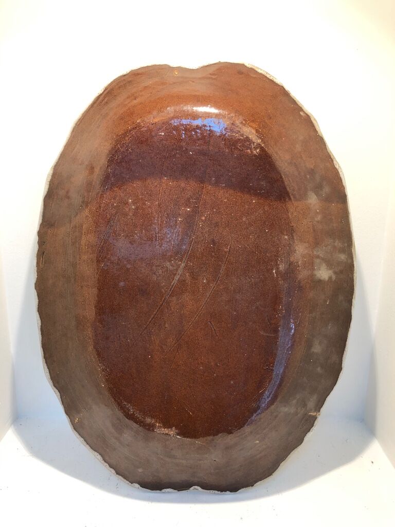 Faience dish "black ass" with floral pattern 18th century